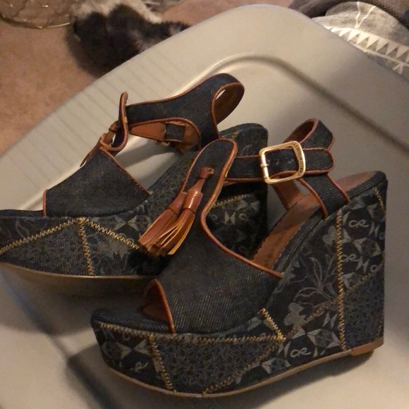 Wedges - Picture 2 of 3